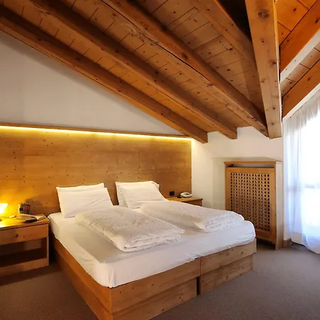 Montana Hotel Madonna