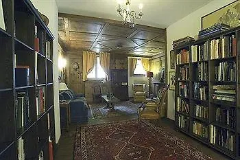 Montana Hotel 3*
